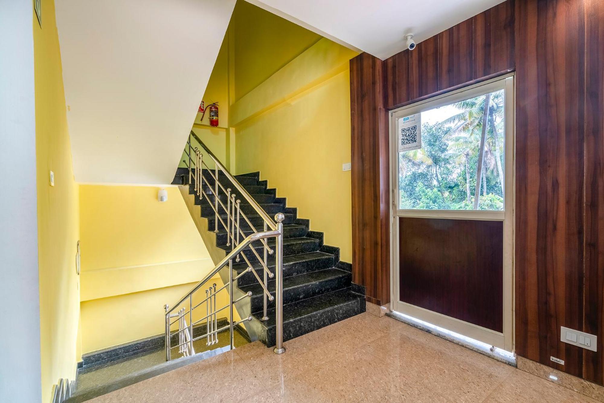 Fabhotel Abrigo Residency Anaviratty Exteriér fotografie